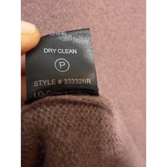 360 Cashmere V Neck 100% Cashmere Sweater Sz. XS - Picture 5 of 5